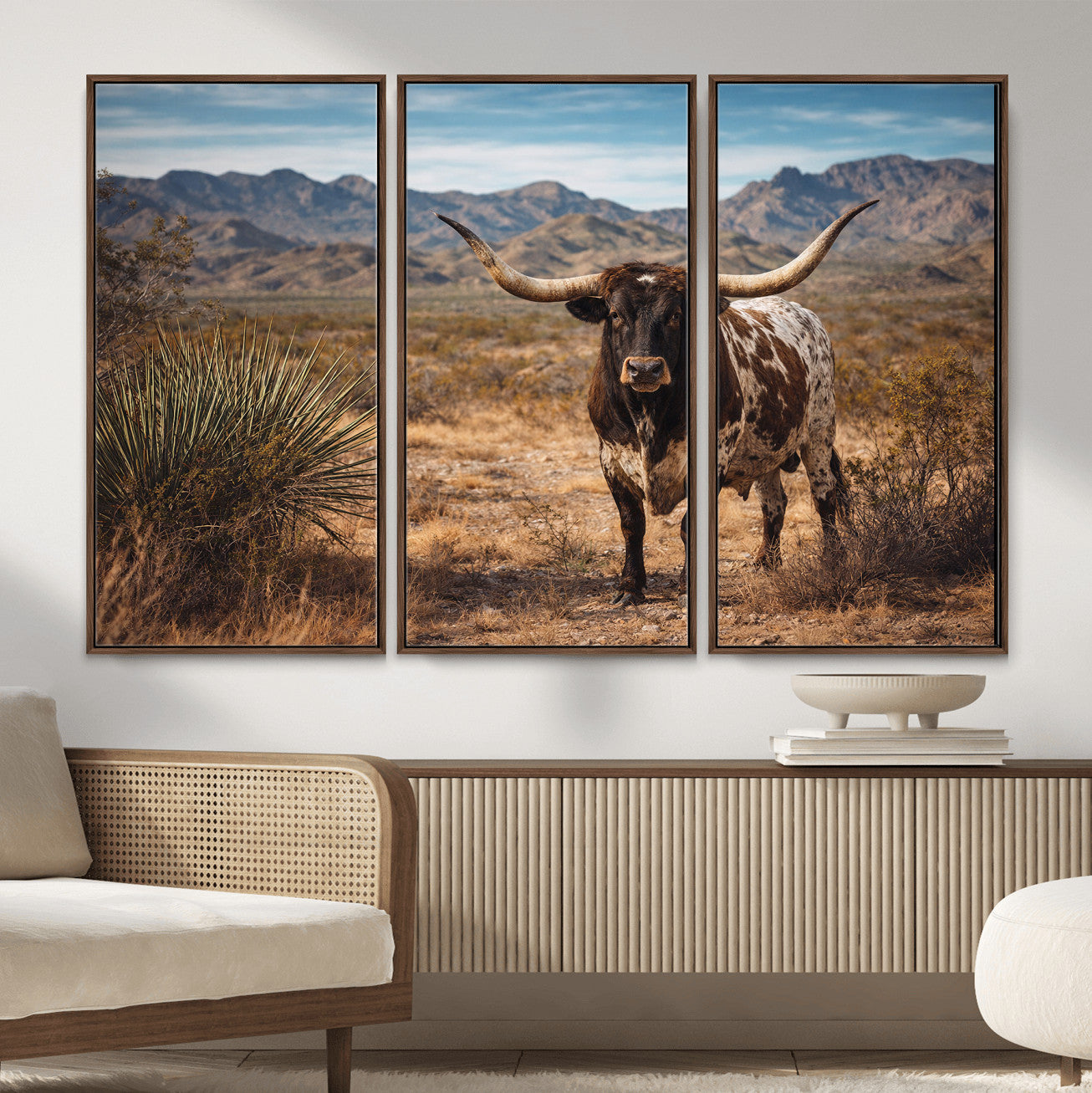 17622011S-MGV-CV-36X24 - Texas Longhorn Bull Wall Art Canvas Print, Western Farmhouse Cowboy Decor, Rustic Texas Ranch Cattle Artwork for Living Room Bedroom Office, Framed Wall Decor