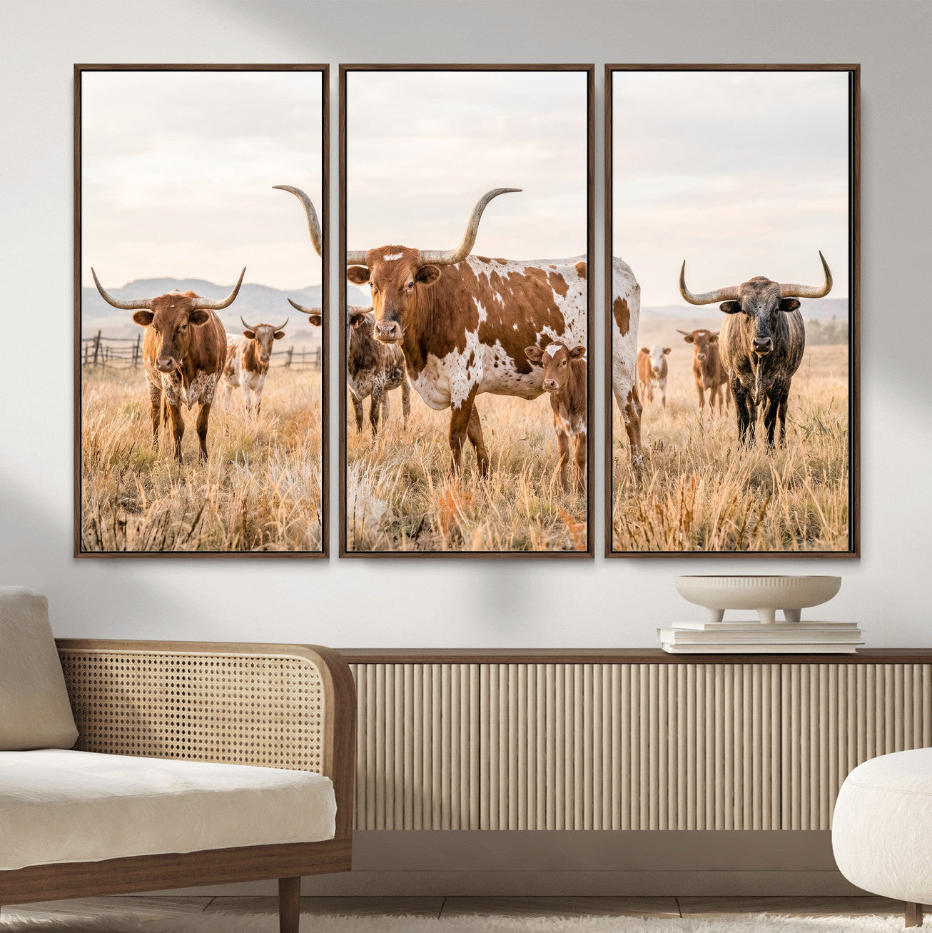 62336425AC-MGV-CV-36X24 - Texas Longhorn Canvas Wall Art, Rustic Farm Animal Photography Print, Farmhouse Country Decor, Western Ranch Art
