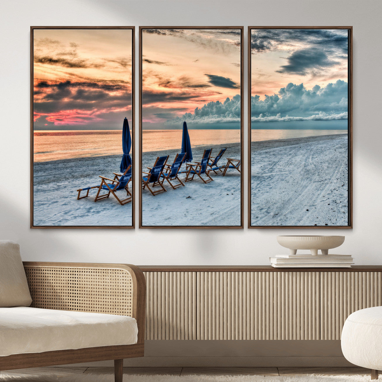 17237006-MGV-CV-36X24 - Serene Gulf Solitude Wall Art Canvas Print