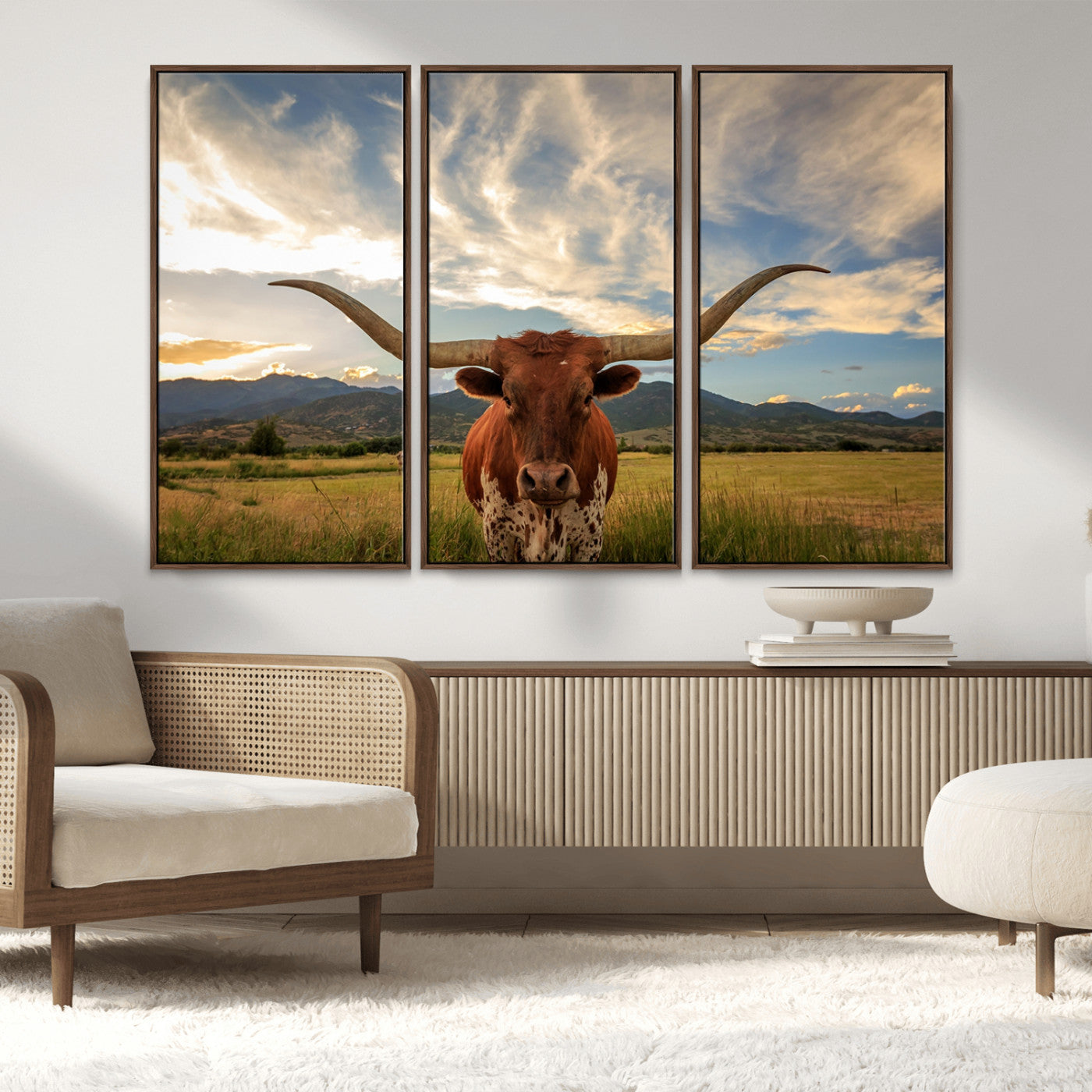 MGV-FC-48X32-3P - Texas Longhorn Canvas Wall Art – Majestic Triptych Animal Print – Rustic Western Decor for Living