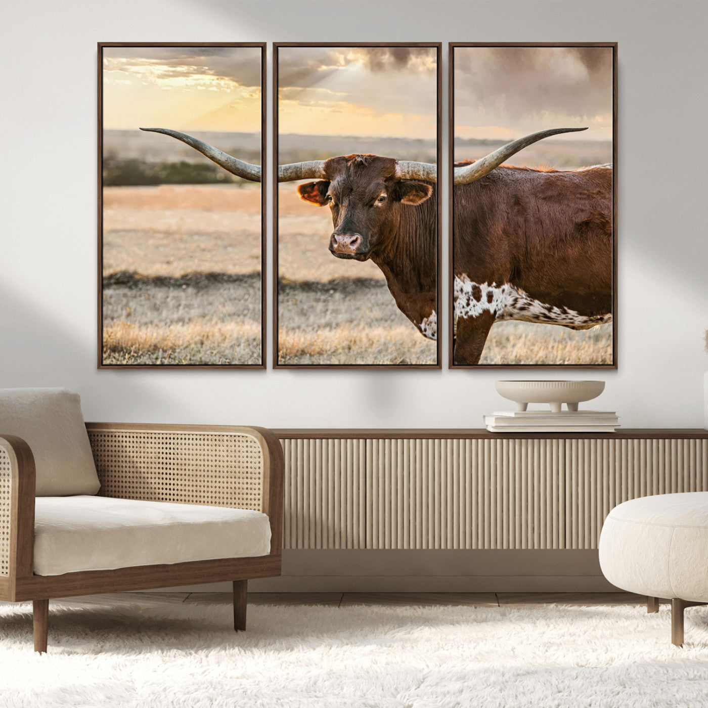 MGV-FC-48X32-3P - Texas Longhorn Wall Art Canvas Print, Rustic Ranch Decor, Majestic Western Longhorn Cattle