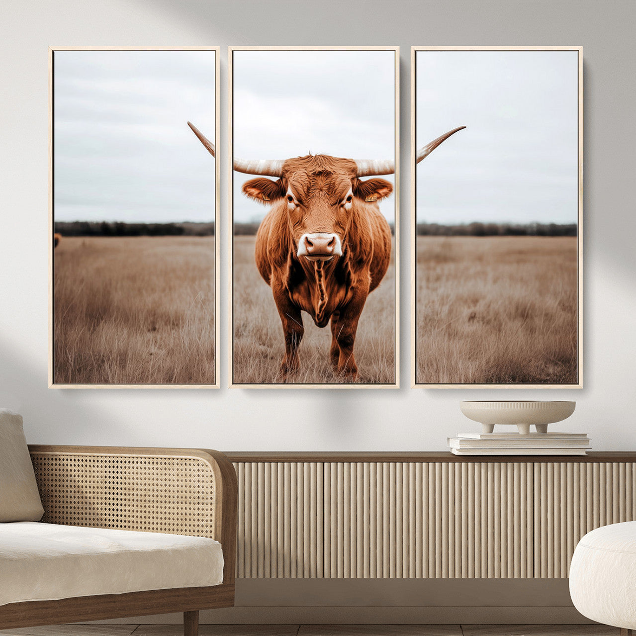 16316734-MGV-FC-48X32-3P - Longhorn bull, open field, rustic charm, natural beauty, Wall Art Canvas Print, countryside,