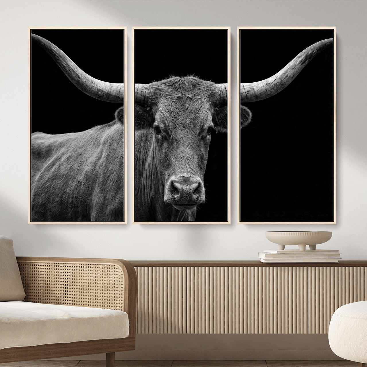 32601430-MGV-CV-36X24 - Texas Longhorn Bull Wall Art Canvas Print, Cow Portrait Photography, Framed Wall Art Ready to Hang