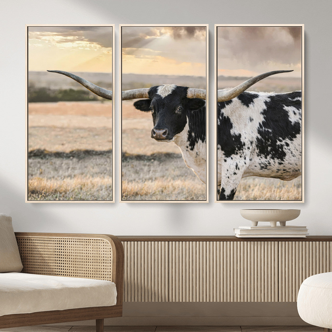 49350433-MGV-CV-36X24 - Texas Longhorn Bull Rustic Wall Art Canvas Print, Western Cattle Photography Canvas Print, Ranch Farm Animal Western Art Printing
