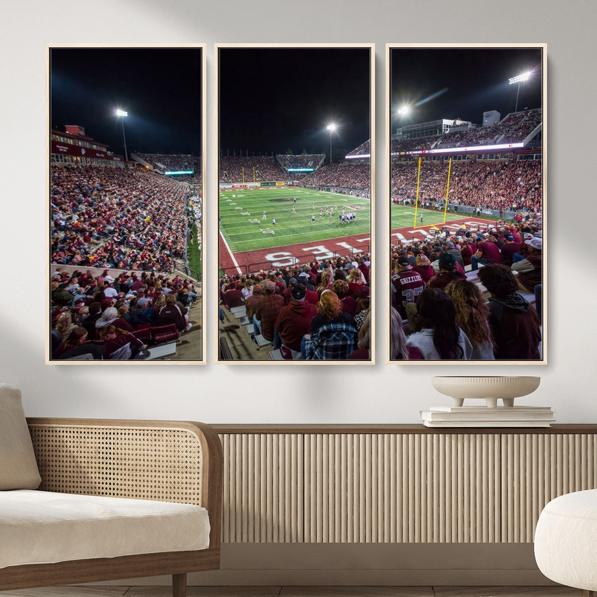 56191-MGV-CV-36X24 - Washington Grizzly Stadium American Football Wall Art Canvas Print, Sports Wall Art Print, Game Room Decor-1