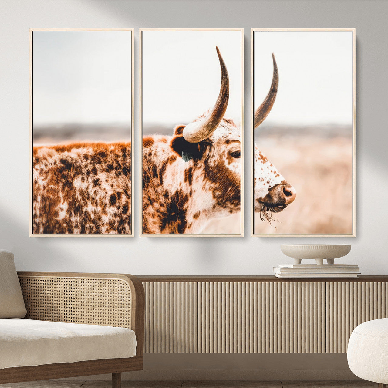MGV-FC-48X32-3P - Speckled Bull Wall Art Canvas Print – Rustic Cow Longhorn Farmhouse Animal Decor – Western Longhorn