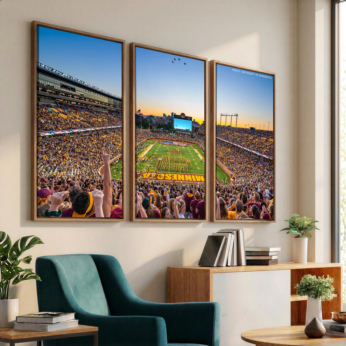 63452-PAN-FL-20X10 - University of Minnesota Golden Gophers Football Team Print - Minneapolis Huntington Bank Stadium