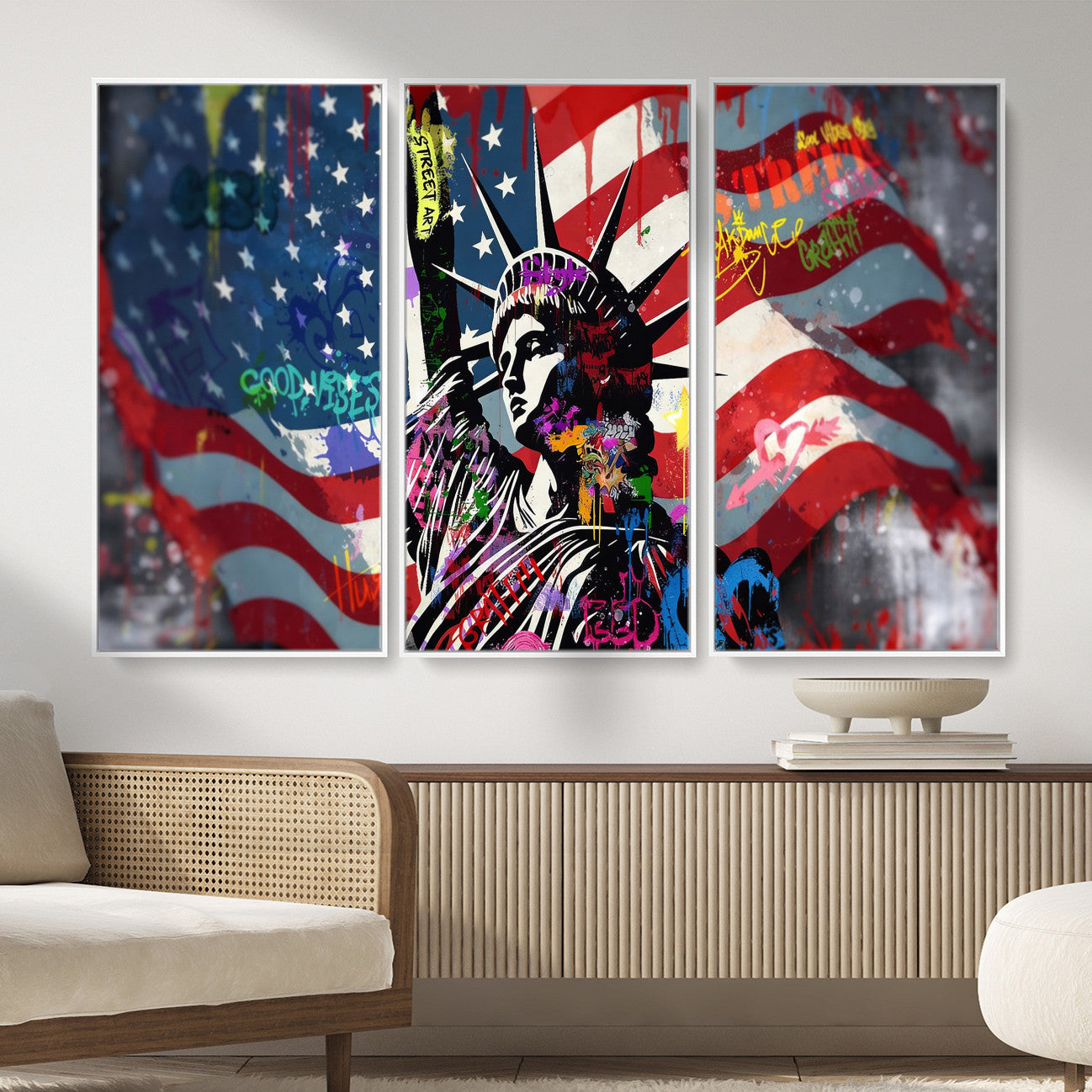 32151941-MGV-CV-36X24 - USA Statue of Liberty Graffiti Street Art Wall Art Canvas Print, American Flag Urban Pop Art Canvas Print, Modern Patriotic Street Art Contemporary Art Printing