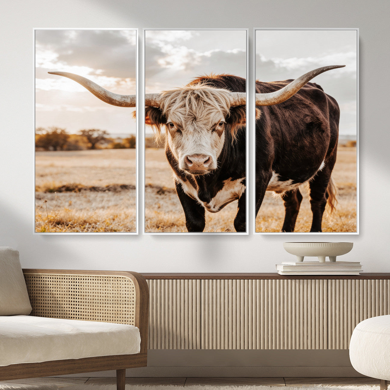 88230279-MGV-CV-36X24 - Texas Longhorn Bull Rustic Wall Art Canvas Print, Western Cattle Photography Canvas Print, Ranch Farm Animal Western Art Printing