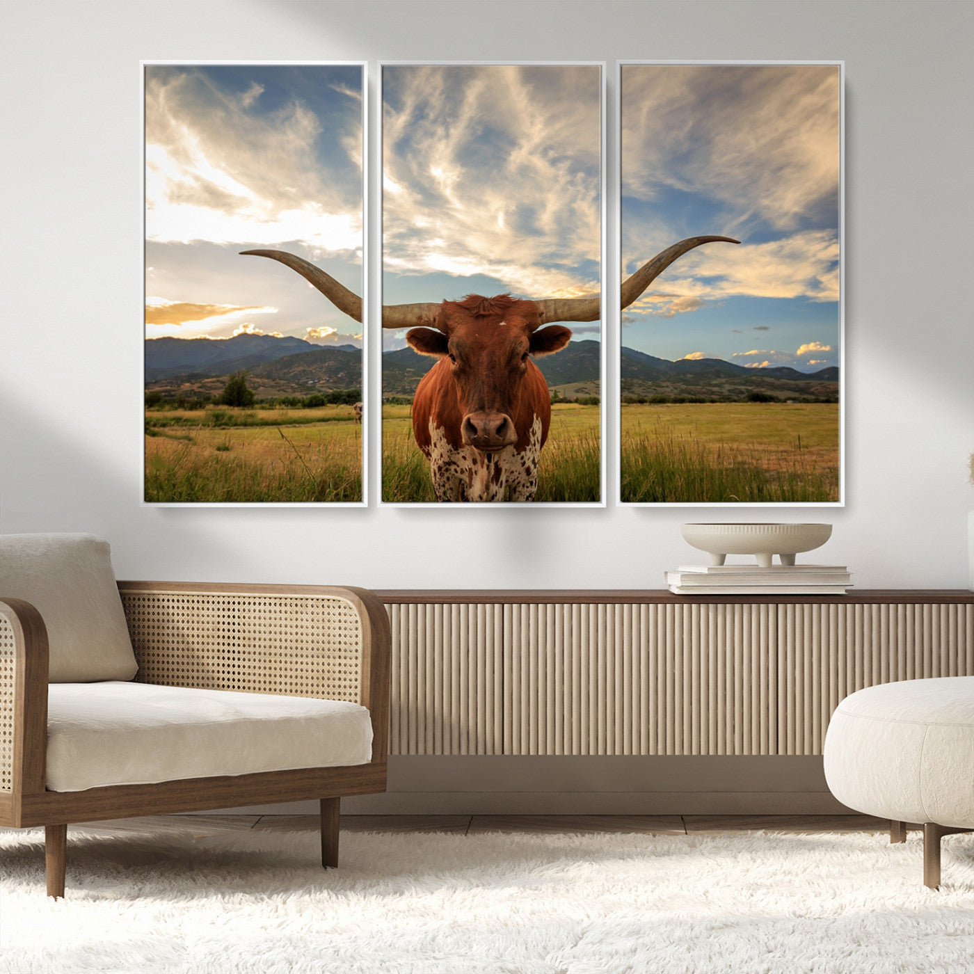 MGV-FC-48X32-3P - Texas Longhorn Canvas Wall Art – Majestic Triptych Animal Print – Rustic Western Decor for Living