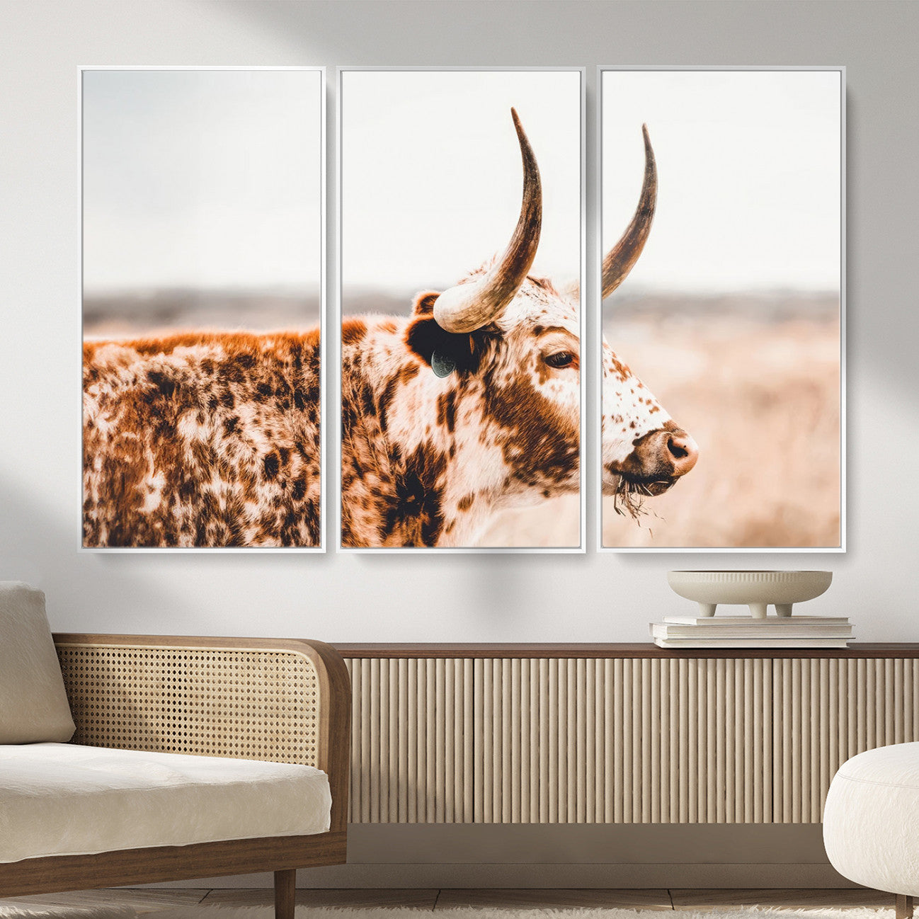 MGV-FC-48X32-3P - Speckled Bull Wall Art Canvas Print – Rustic Cow Longhorn Farmhouse Animal Decor – Western Longhorn
