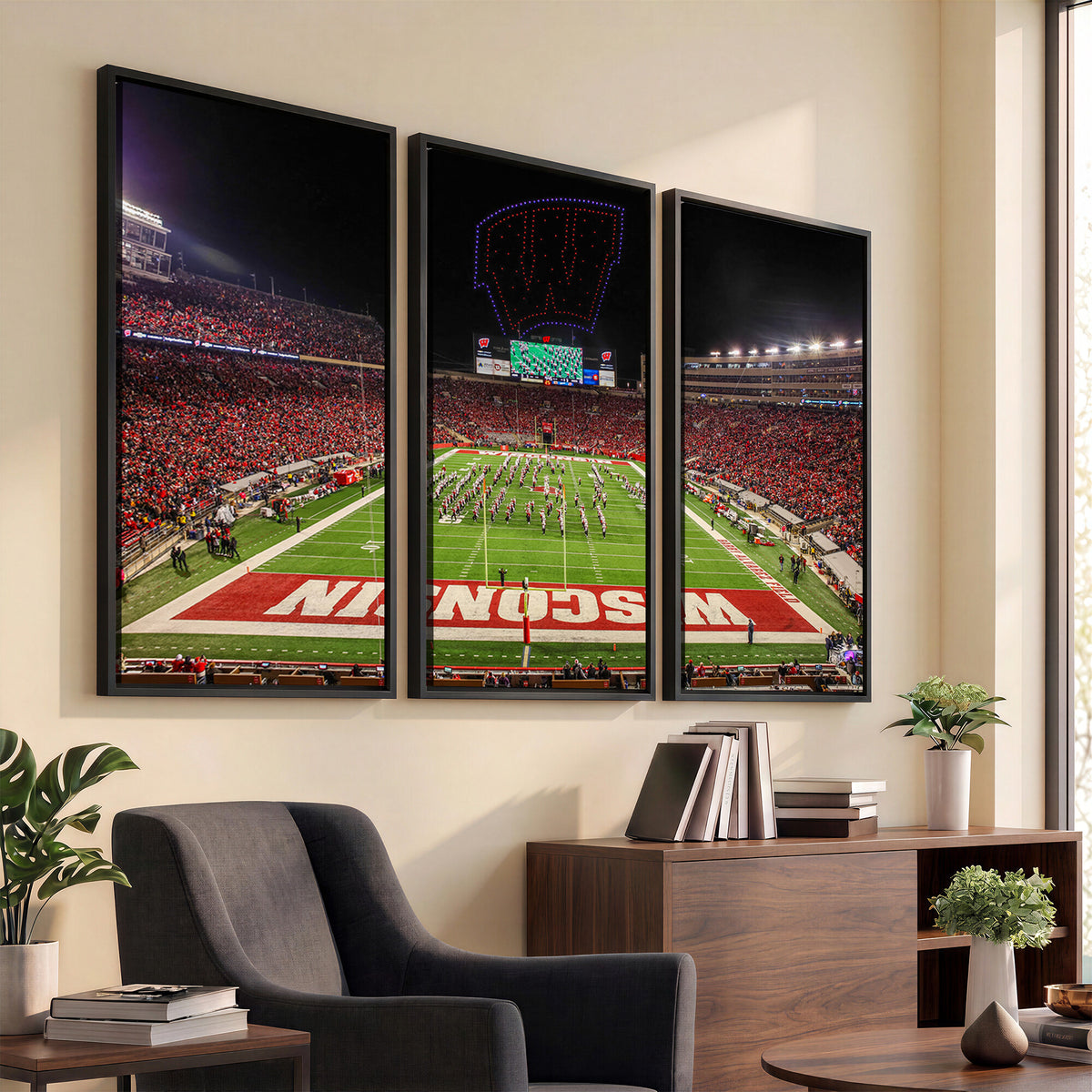 34125-MGV-CV-36X24 - Wisconsin Badgers Football Team Print Canvas- Madison Camp Randall Stadium Wall Art Canvas Print