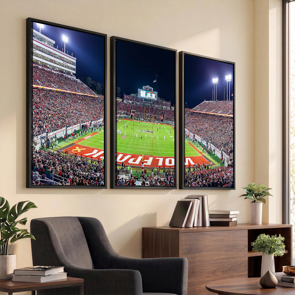 80943-MGV-CV-36X24 - Wolfpack Football Team Print - Raleigh Carter-Finley Stadium Wall Art Canvas Print