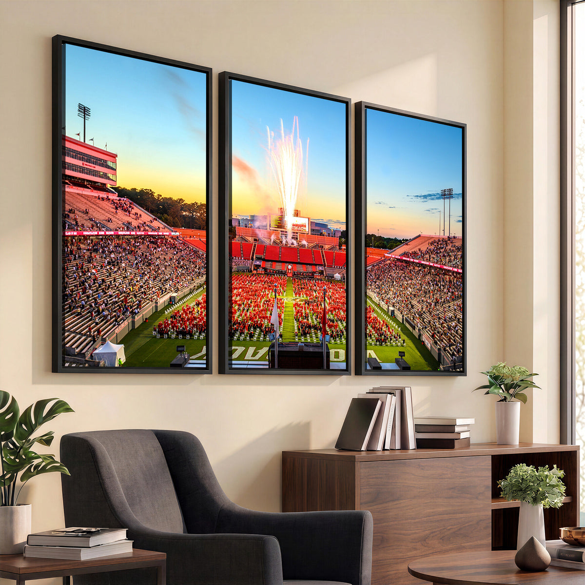 18017-MGV-CV-36X24 - North Carolina State University Canvas Print, Wolfpack Football Team Print