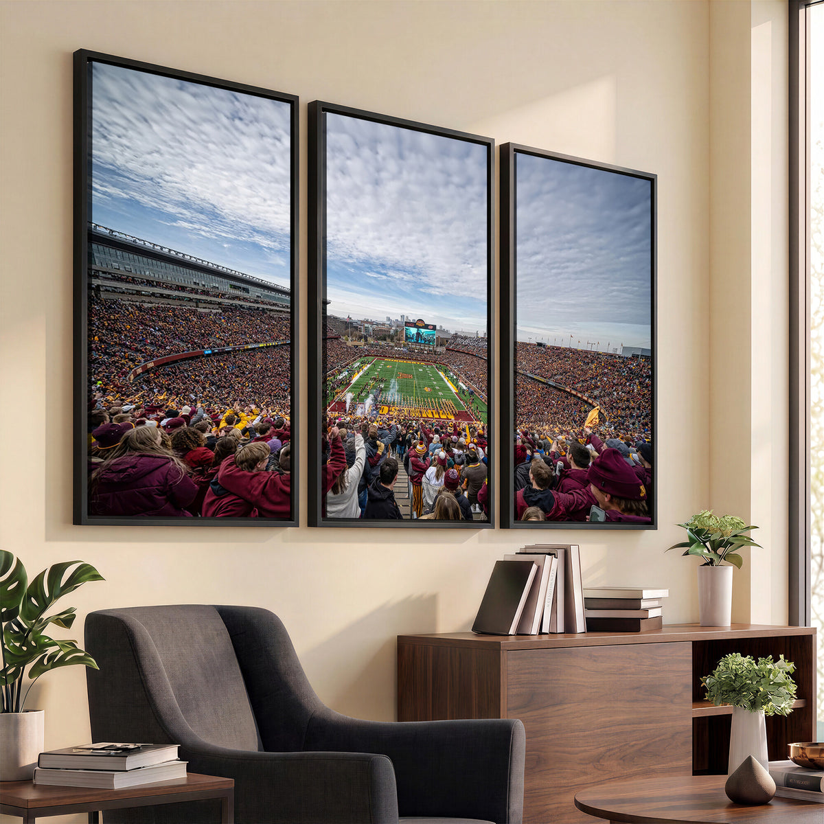38459-PAN-FL-20X10 - University of Minnesota Golden Gophers Football Team Print - Minneapolis Huntington Bank Stadium Art