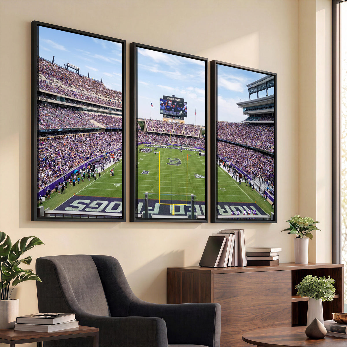 27650-PAN-FL-20X10 - TCU Horned Frogs Football Team Print - Fort Worth Amon G. Carter Stadium Wall Art Canvas Print
