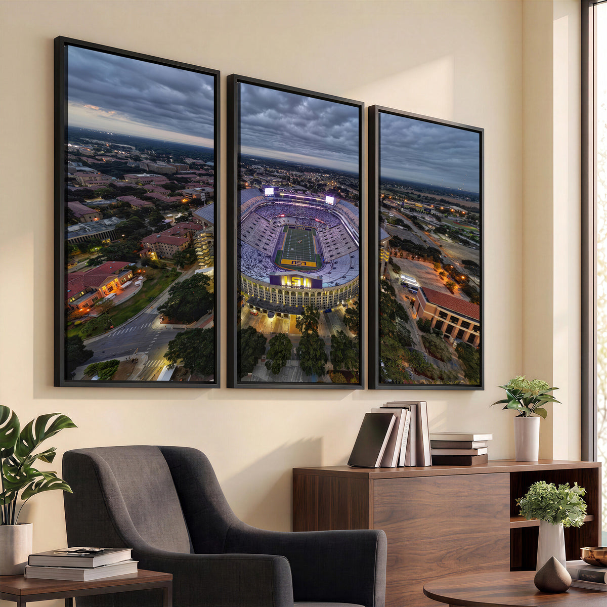 77405-MGV-CV-36X24 - The Louisiana State University Tigers Football Team Print