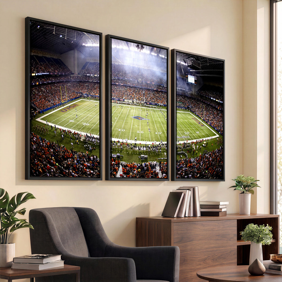 46972-MGV-CV-36X24 - The University of Texas at San Antonio Roadrunners Football Team Print, Framed and Ready to Hang