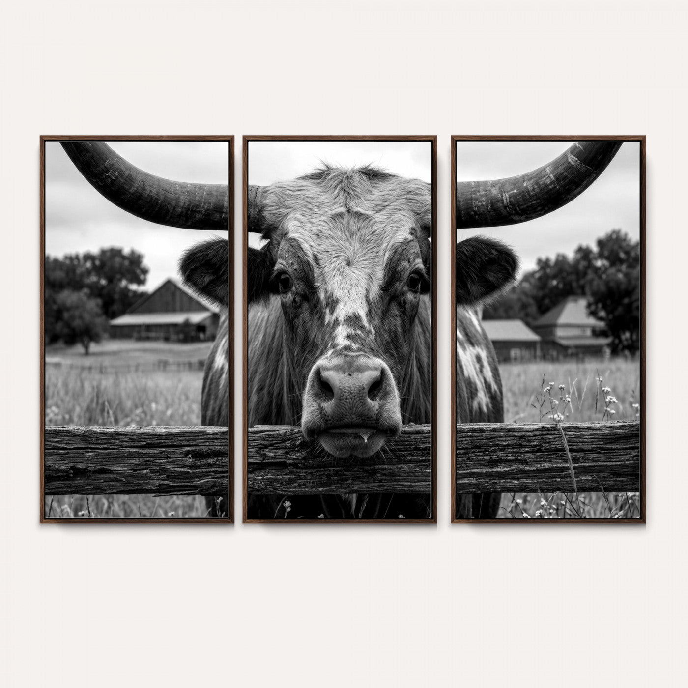59378683B-MGV-CV-36X24 - Black White Texas Longhorn Bull Canvas Wall Art, Western Ranch Cattle Photography Print, Rustic Farmhouse Cowboy Decor Artwork