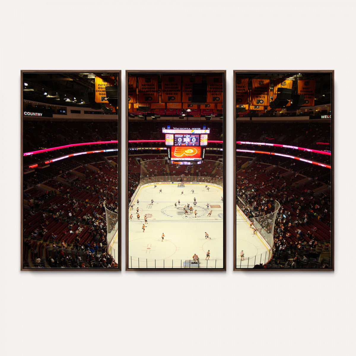 98213-MGV-CV-36X24 - Wachovia Center Prior to Flyers Game Ice Hockey Stadium