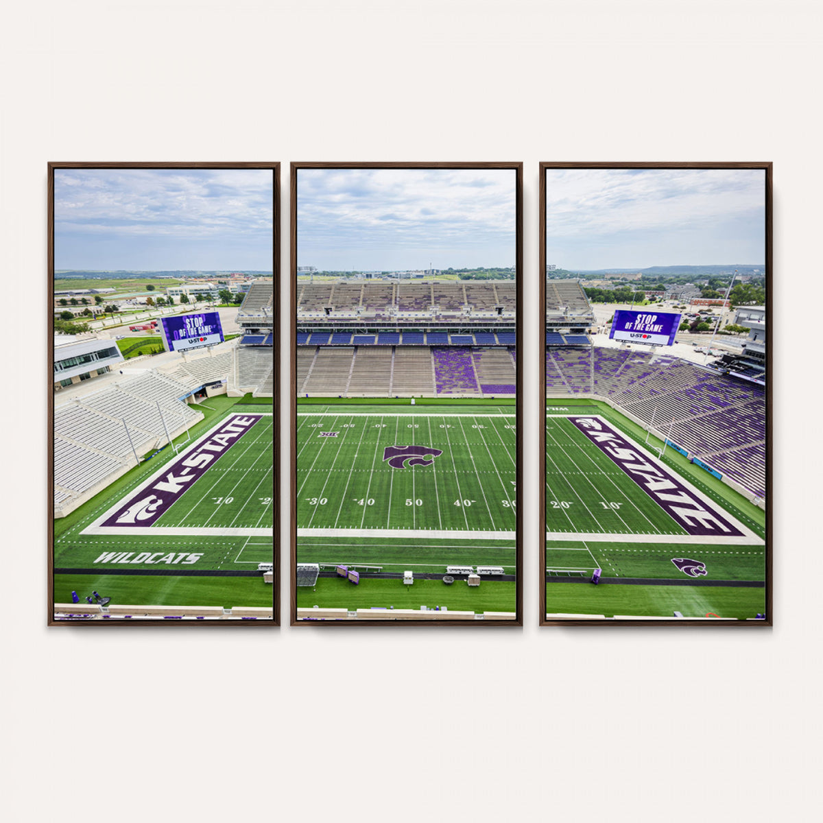 29452-MGV-CV-36X24 - KState Wildcats Football Team Print - Manhattan Bill Snyder Family Football Stadium Wall Art Canvas
