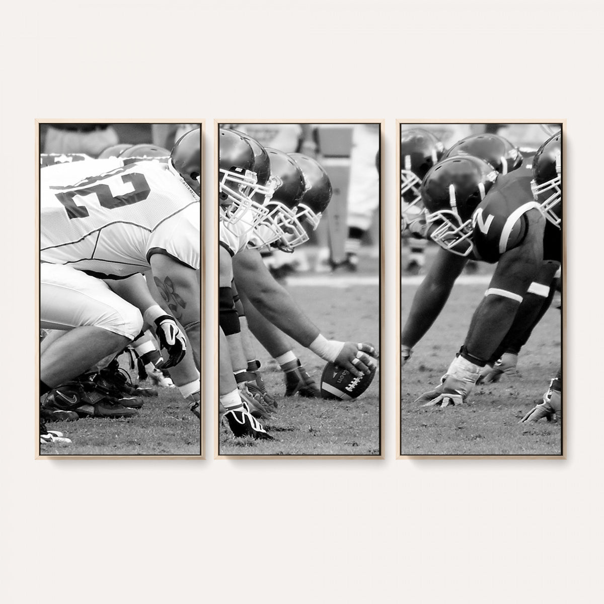 97432-MGV-CV-36X24 - American Football Player Wall Art Canvas Print