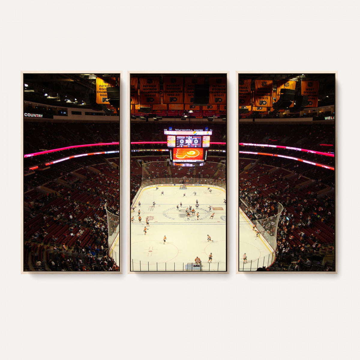 98213-MGV-CV-36X24 - Wachovia Center Prior to Flyers Game Ice Hockey Stadium