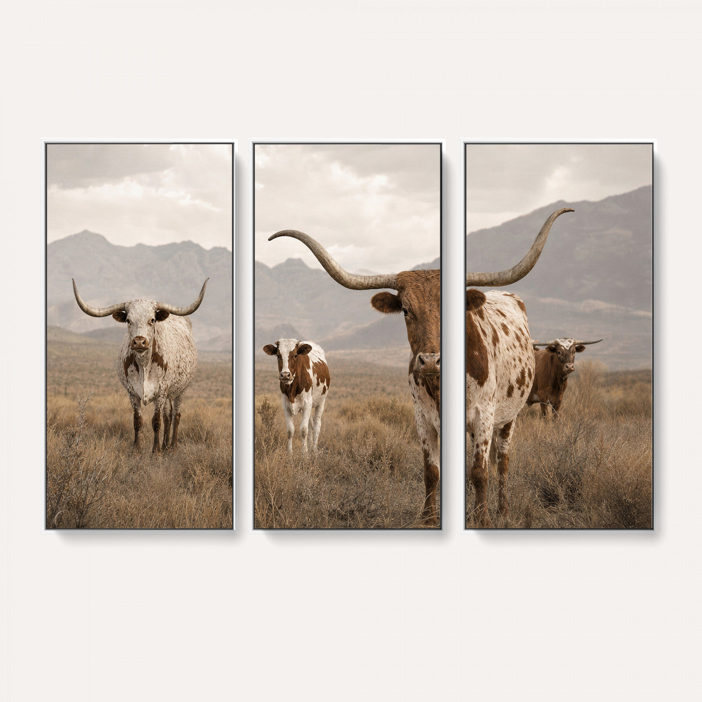 62336425AD-MGV-CV-36X24 - Rustic Texas Longhorn Cow Canvas Wall Art Print, Rustic Farm Animal Photography Print, Farmhouse Country Decor, Western Ranch Art
