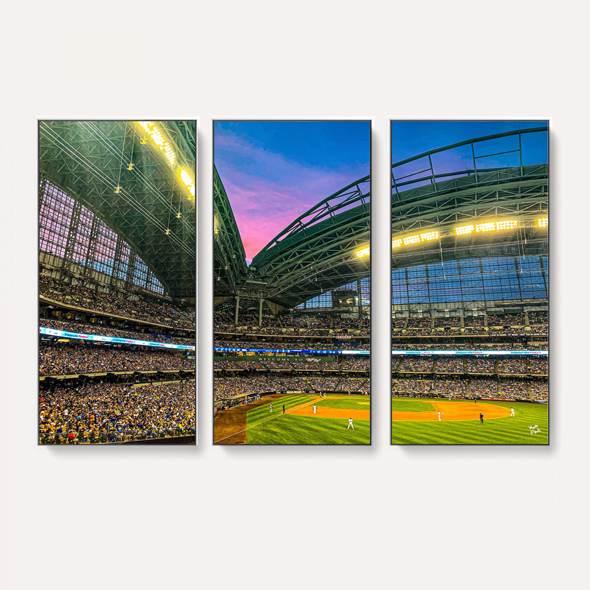 17006-MGV-CV-36X24 - Milwaukee Brewers Baseball Team Print Canvas, American Family Field Stadium Wall Art