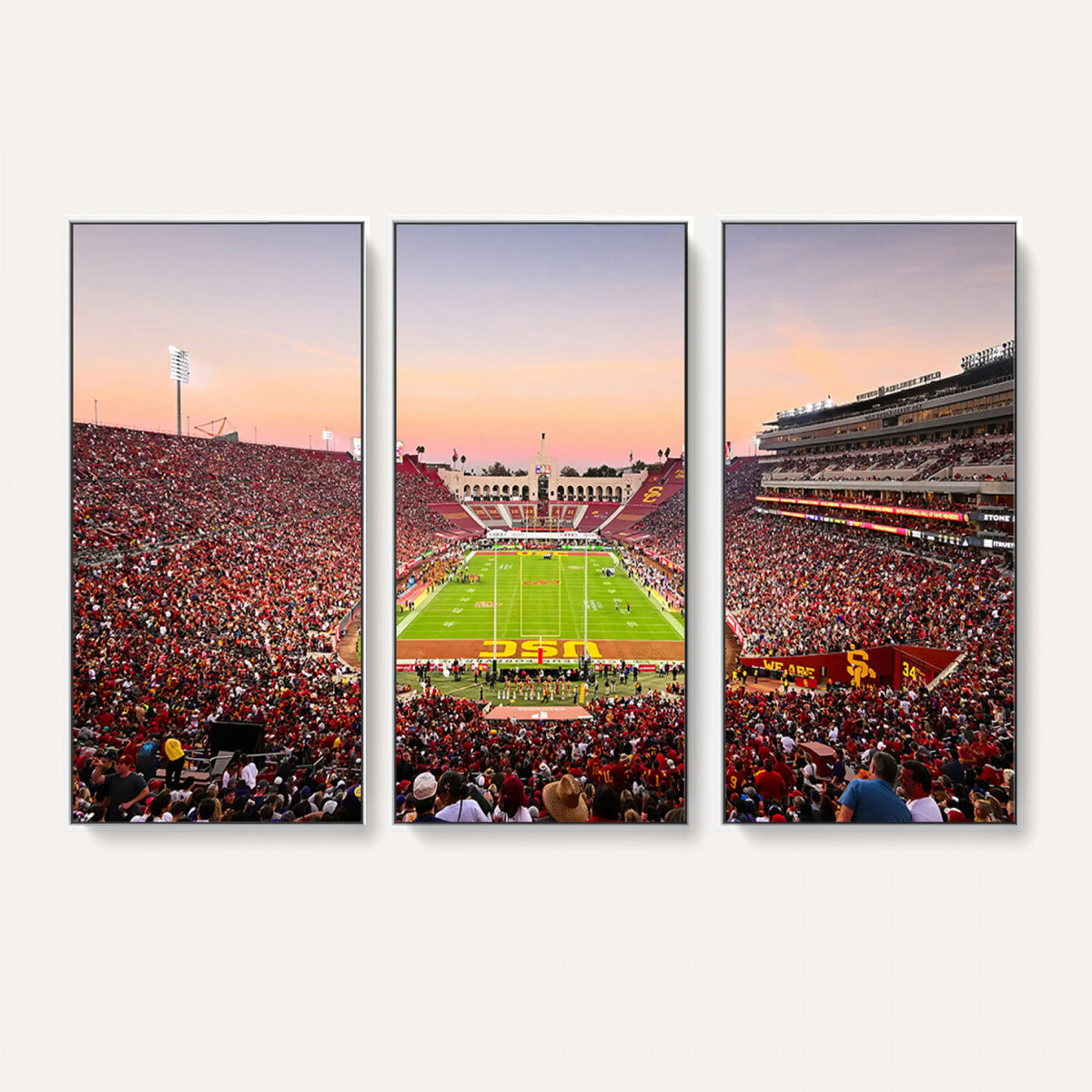 39904-MGV-CV-36X24 - The University of Southern California USC Trojans Football Team Print, Home Bar Wall Decor