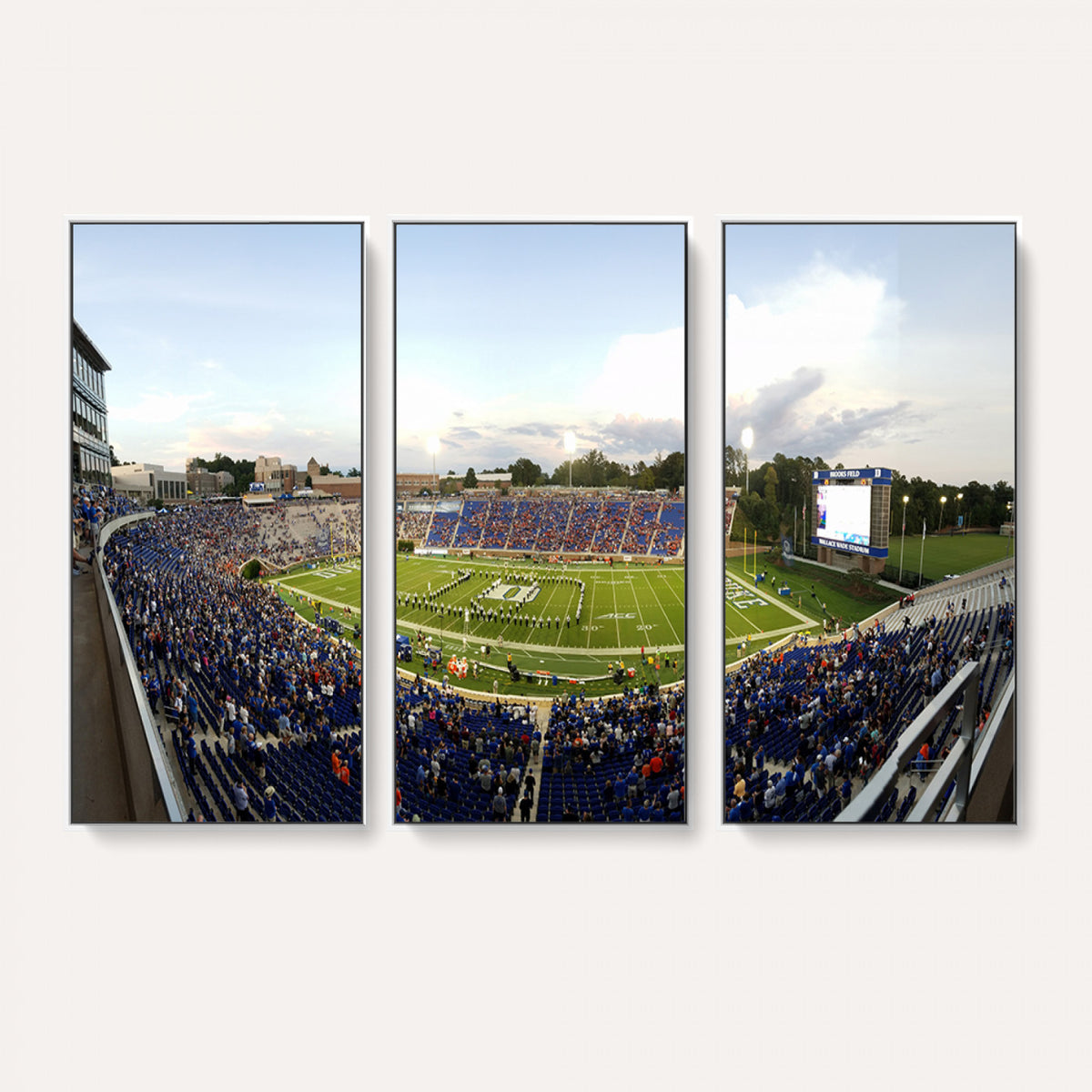 44850-MGV-CV-36X24 - The Duke University Blue Devils Football Team Print, Durham