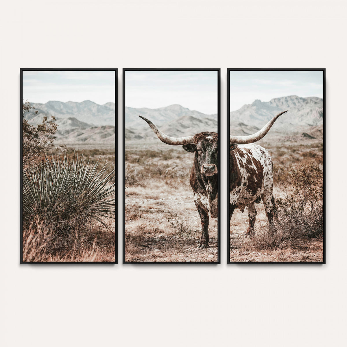 17622011H-MGV-CV-36X24 - Texas Longhorn Bull Wall Art Canvas Print, Western Farmhouse Cowboy Decor, Rustic Texas Ranch Cattle Artwork for Living Room Bedroom Office, Framed Wall Decor