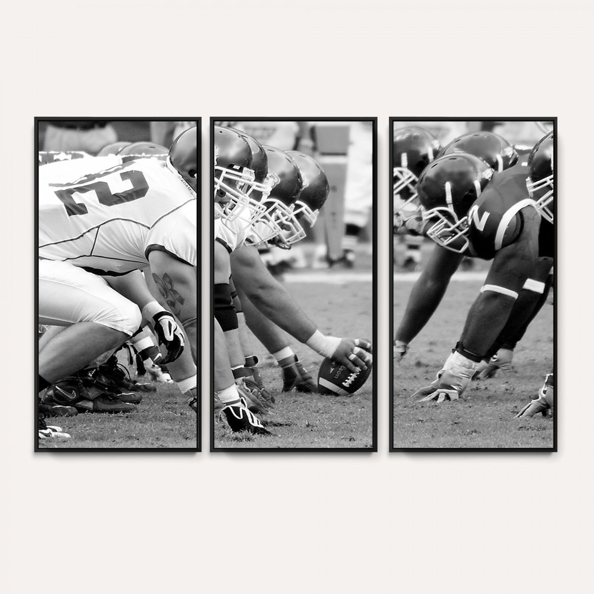 97432-MGV-CV-36X24 - American Football Player Wall Art Canvas Print