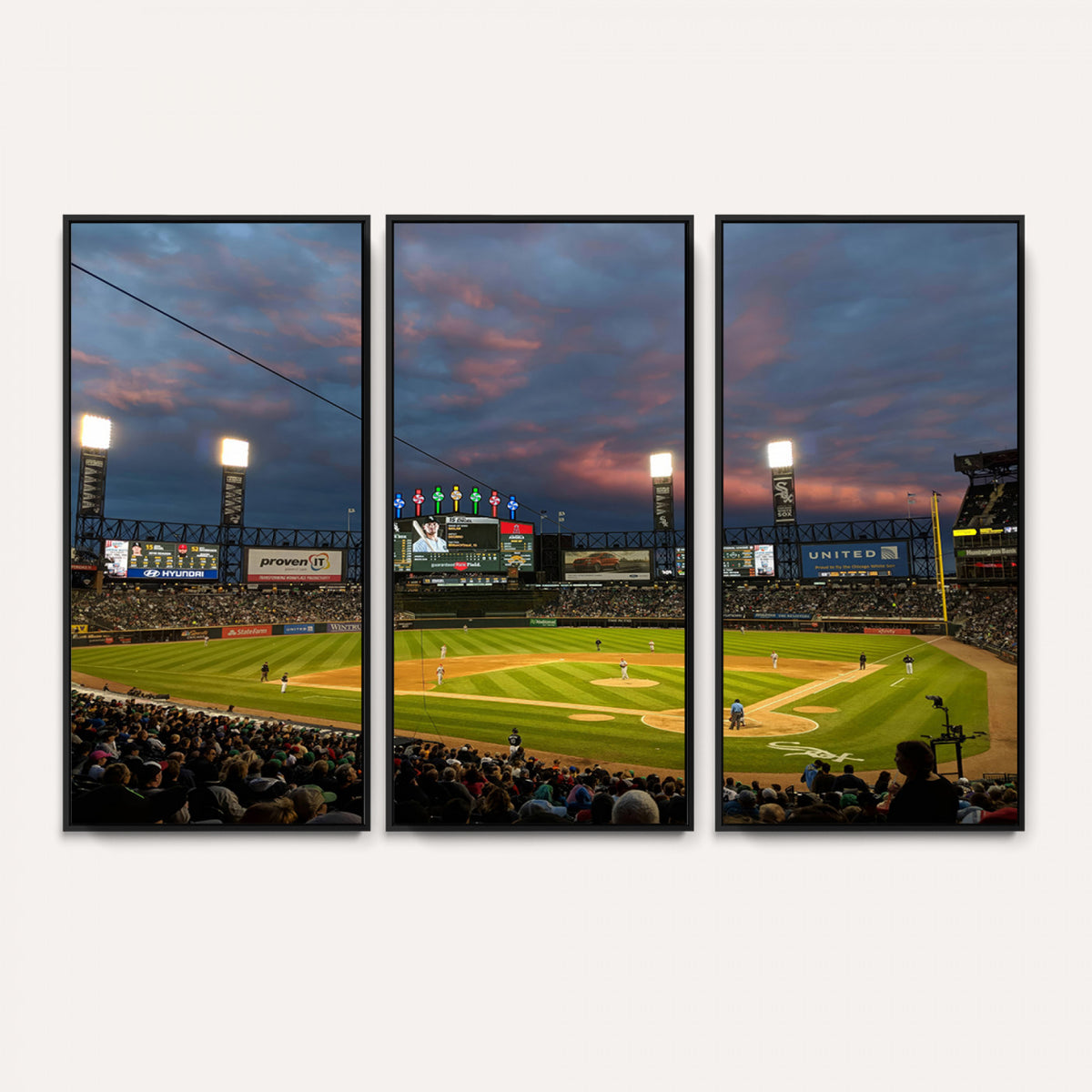 96063-MGV-CV-36X24 - Chicago White Sox Baseball Team Print Canvas, Guaranteed Rate Field, Framed and Ready to Hang
