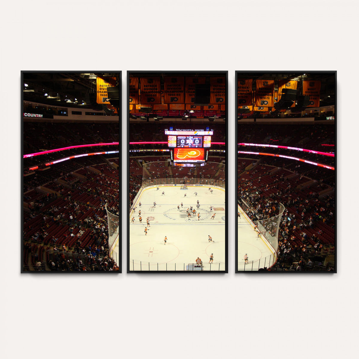 98213-MGV-CV-36X24 - Wachovia Center Prior to Flyers Game Ice Hockey Stadium