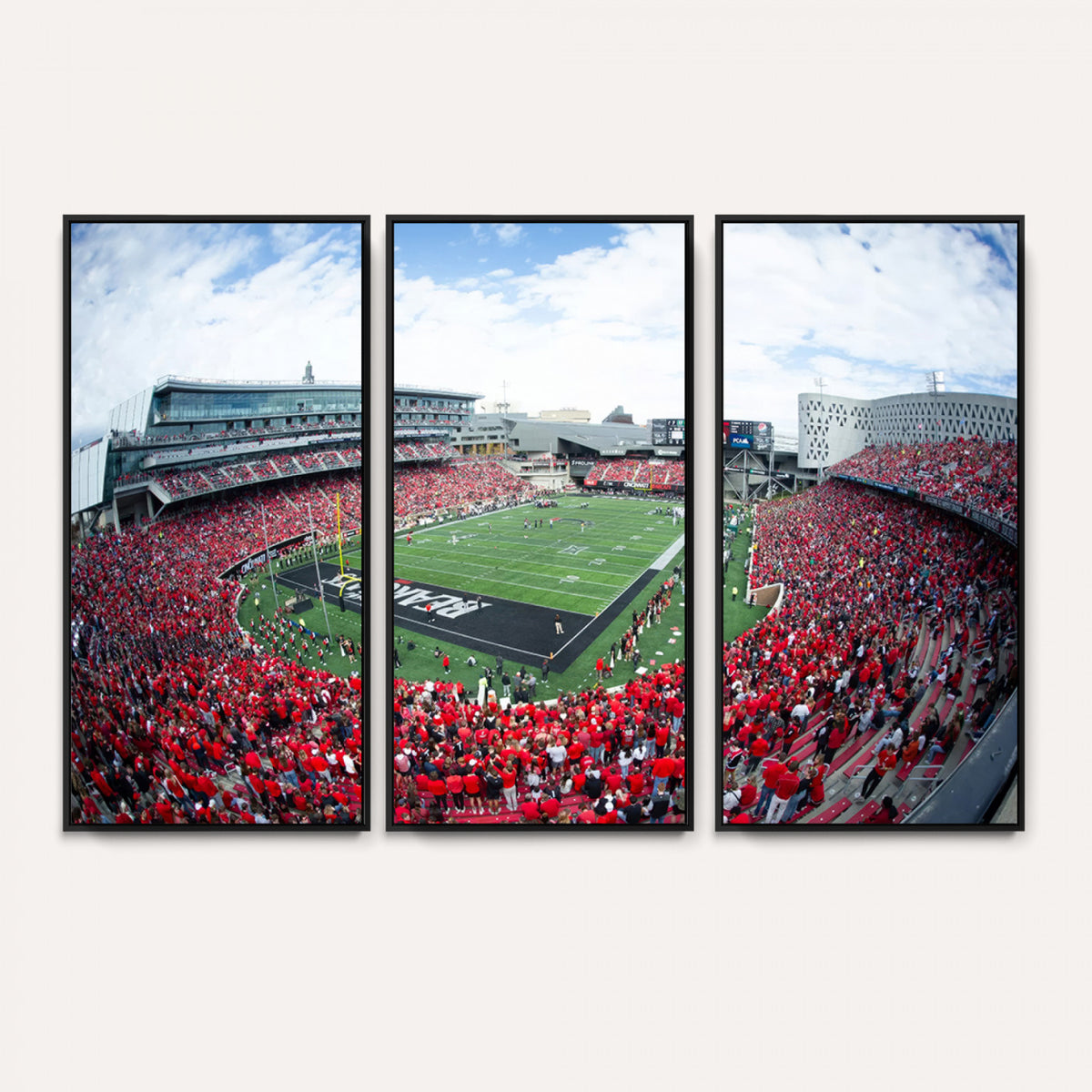 54070-MGV-CV-36X24 - Cincinnati Bearcats Football Team Print - Nippert Stadium Wall Art Canvas Print