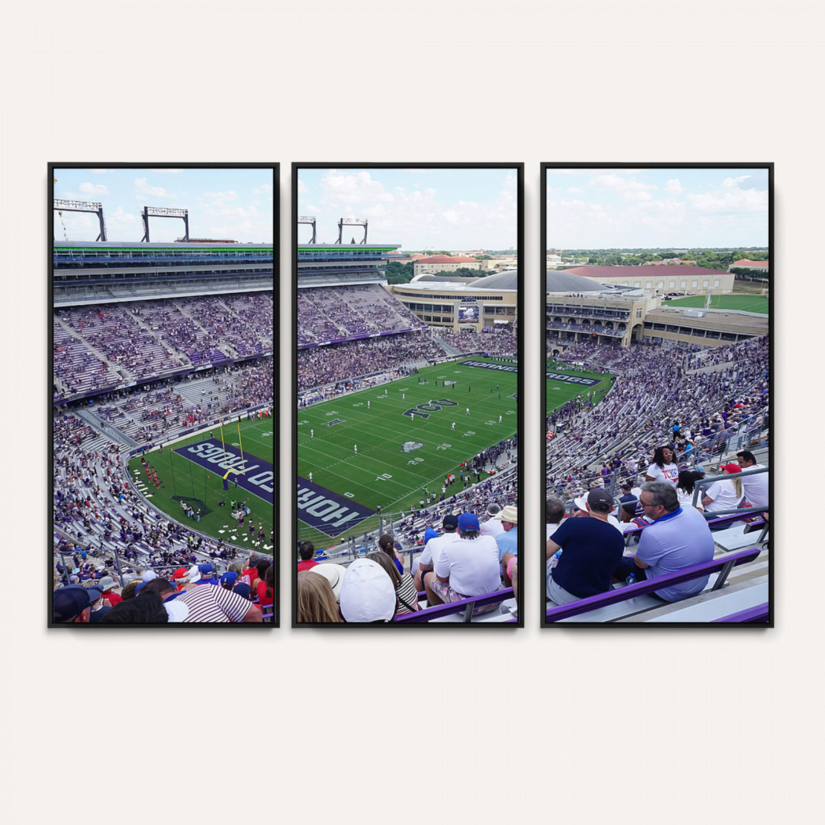 95139-MGV-CV-36X24 - The Texas Christian University TCU Horned Frogs Football Team Print, Fort Worth