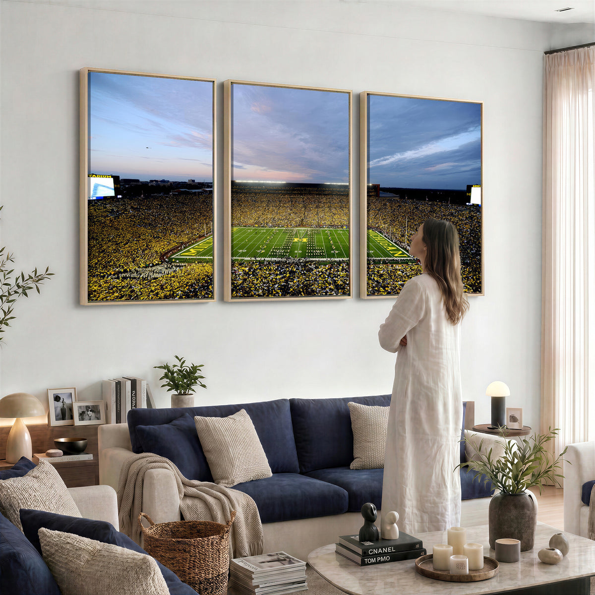 82641-MGV-CV-36X24 - University of Michigan Wolverines Football Team Print - Ann Arbor Michigan Stadium Wall Art Canvas