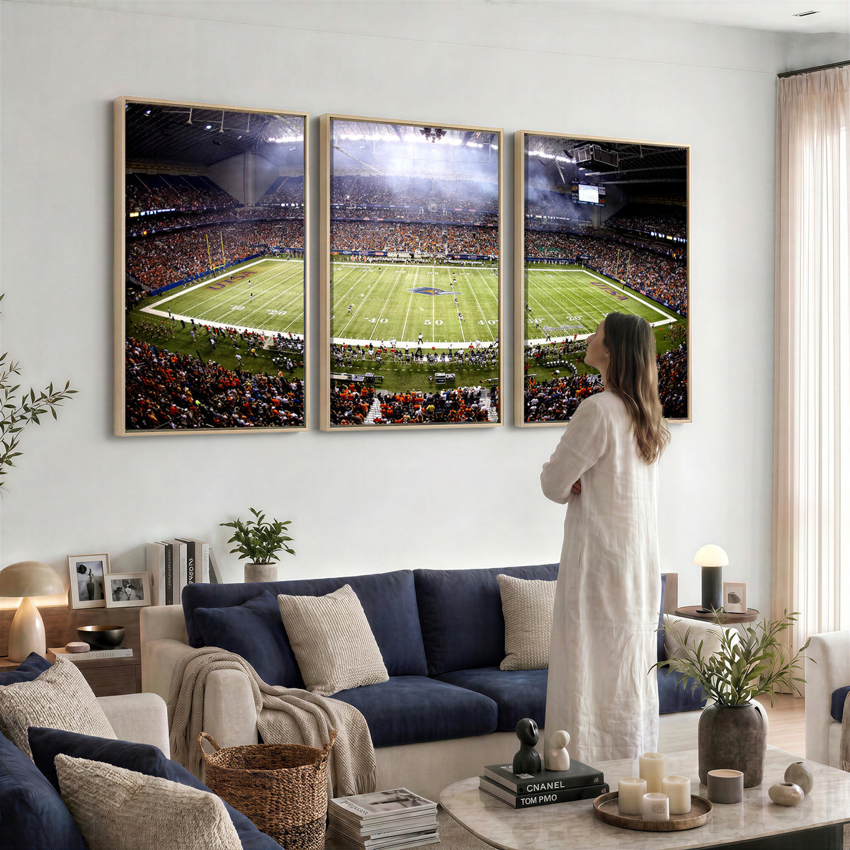 46972-MGV-CV-36X24 - The University of Texas at San Antonio Roadrunners Football Team Print, Framed and Ready to Hang