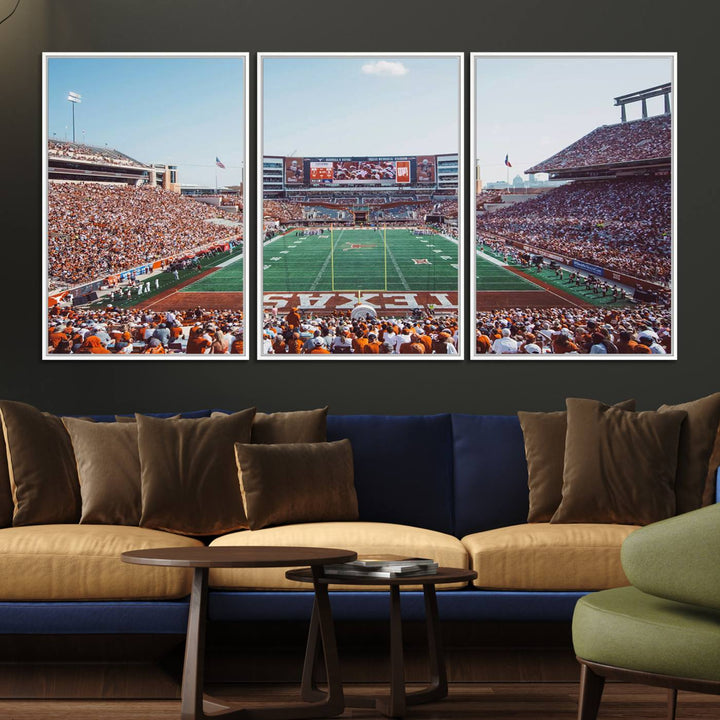 The canvas displays the Texas Longhorns Football team at Austins Darrell K Royal-Texas Memorial Stadium.