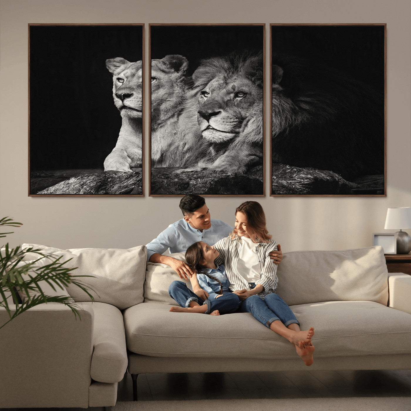 MGV-FC-60X30-3P - Lion Couple Canvas Wall Art Print – Elegant Wildlife Portrait in Black and White Lion Family – Ready to Hang