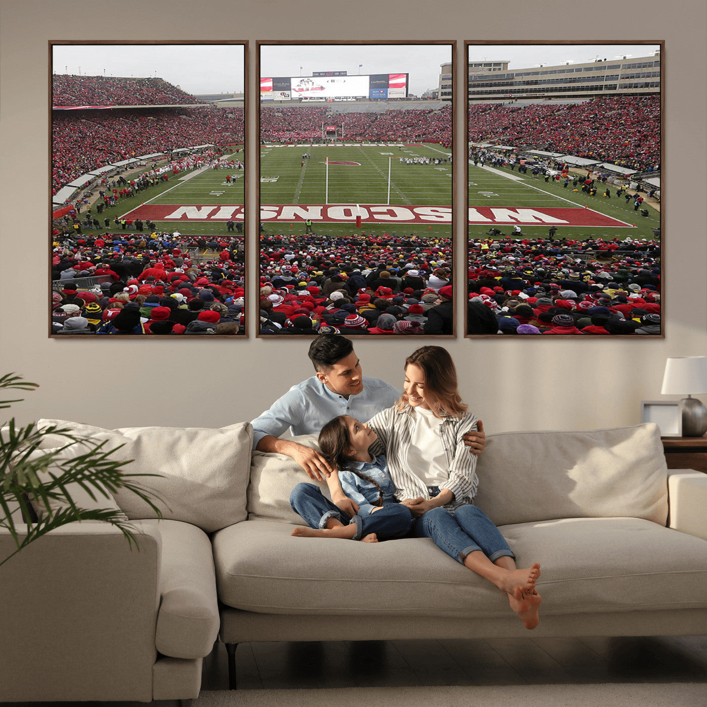 MGV-FC-60X30-3P - Wisconsin Badgers Team Print Canvas - Madison Camp Randall Stadium Wall Art Canvas Print
