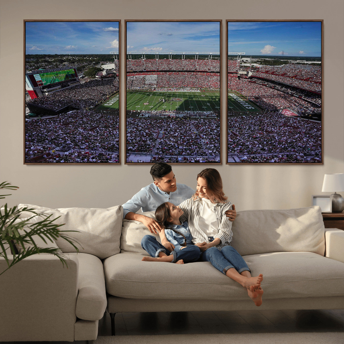 MGV-FC-60X30-3P - South Carolina Gamecocks Football Team Print - Columbia Williams-Brice Stadium Wall Art Canvas Print