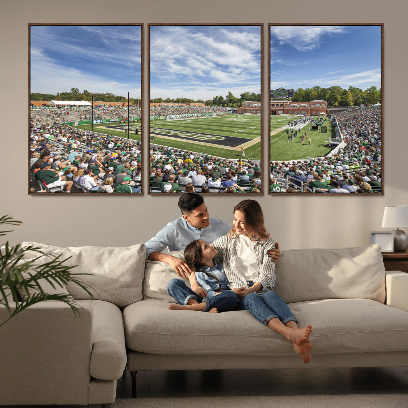 MGV-FC-60X30-3P - University of Charlotte 49ers Football Team Print - Charlotte Jerry Richardson Stadium Canvas Print