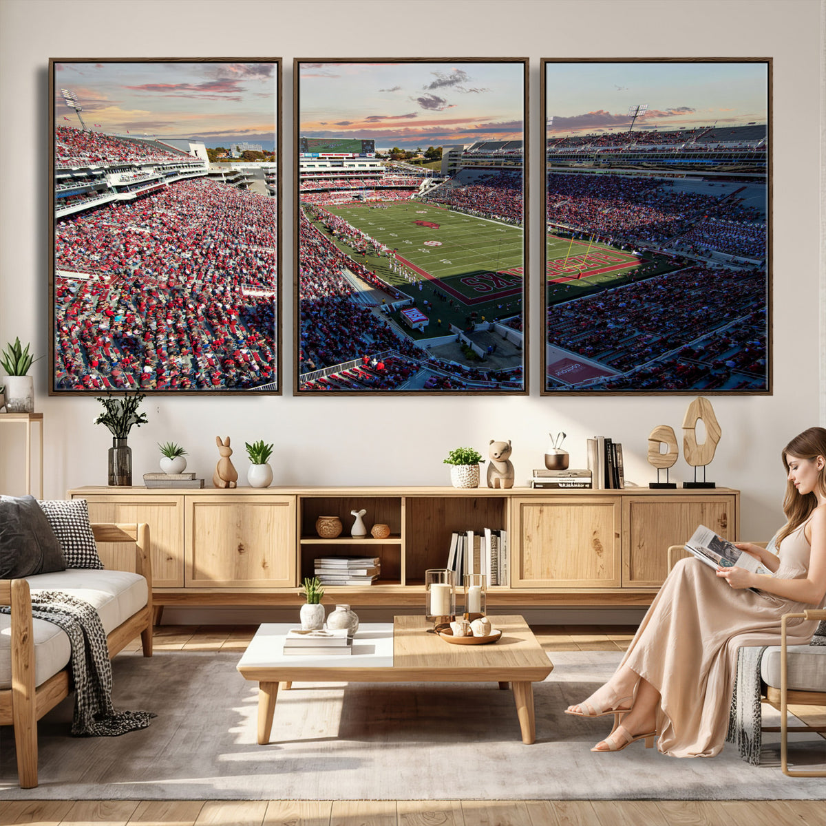 46571211-MGV-CV-36X24 - Donald W. Reynolds Razorback Stadium Wall Art Canvas Print – Arkansas Razorbacks Football Artwork for Home, Office, and Sports Room Decor