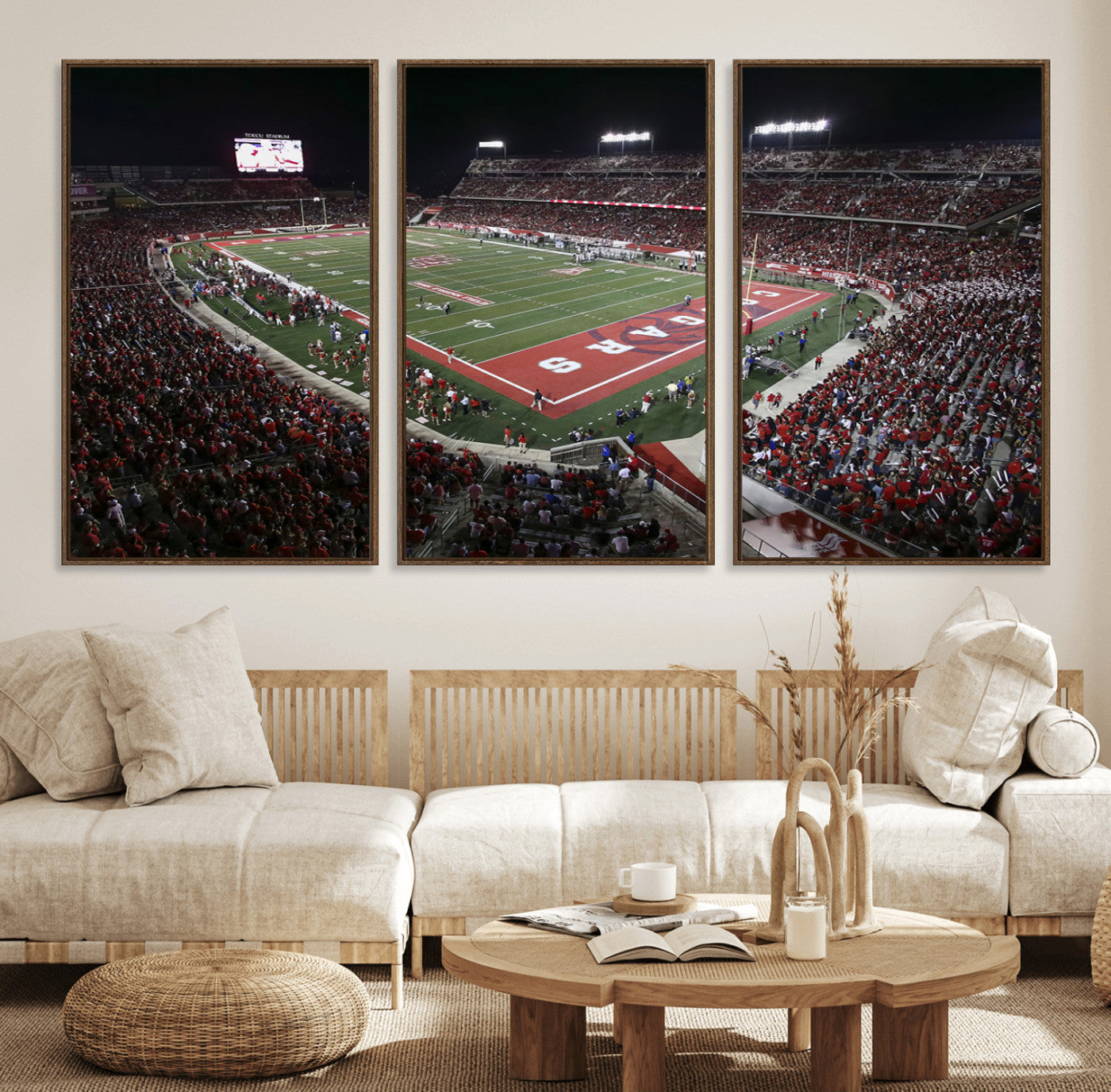 94207-MGV-FC-60X30-3P_Walnut-Houston Cougars Football Team Print - Houston TDECU Stadium Wall Art Canvas Print
