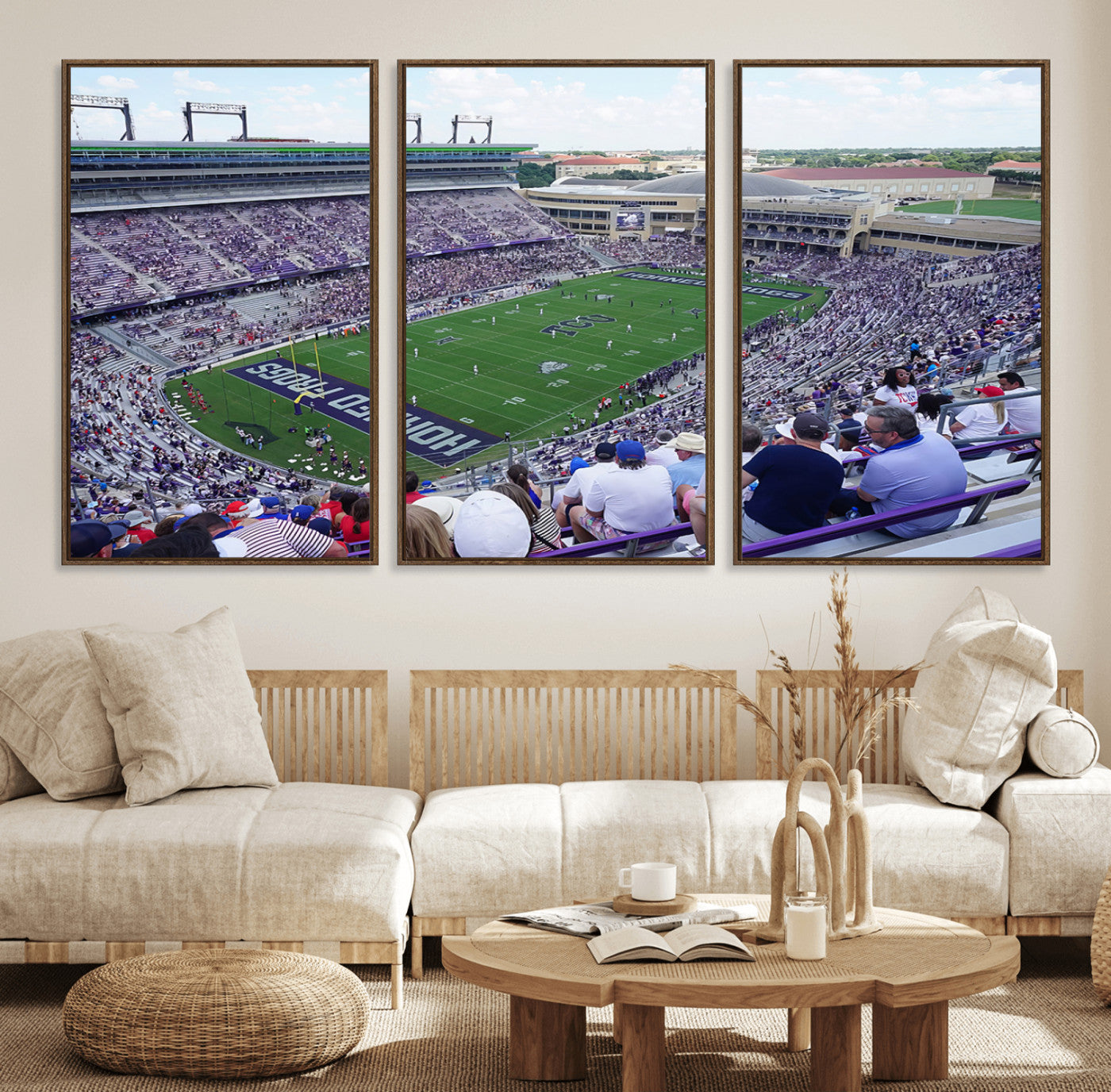 95139-MGV-FC-60X30-3P_Walnut-The Texas Christian University TCU Horned Frogs Football Team Print - Fort Worth Amon G. Carter