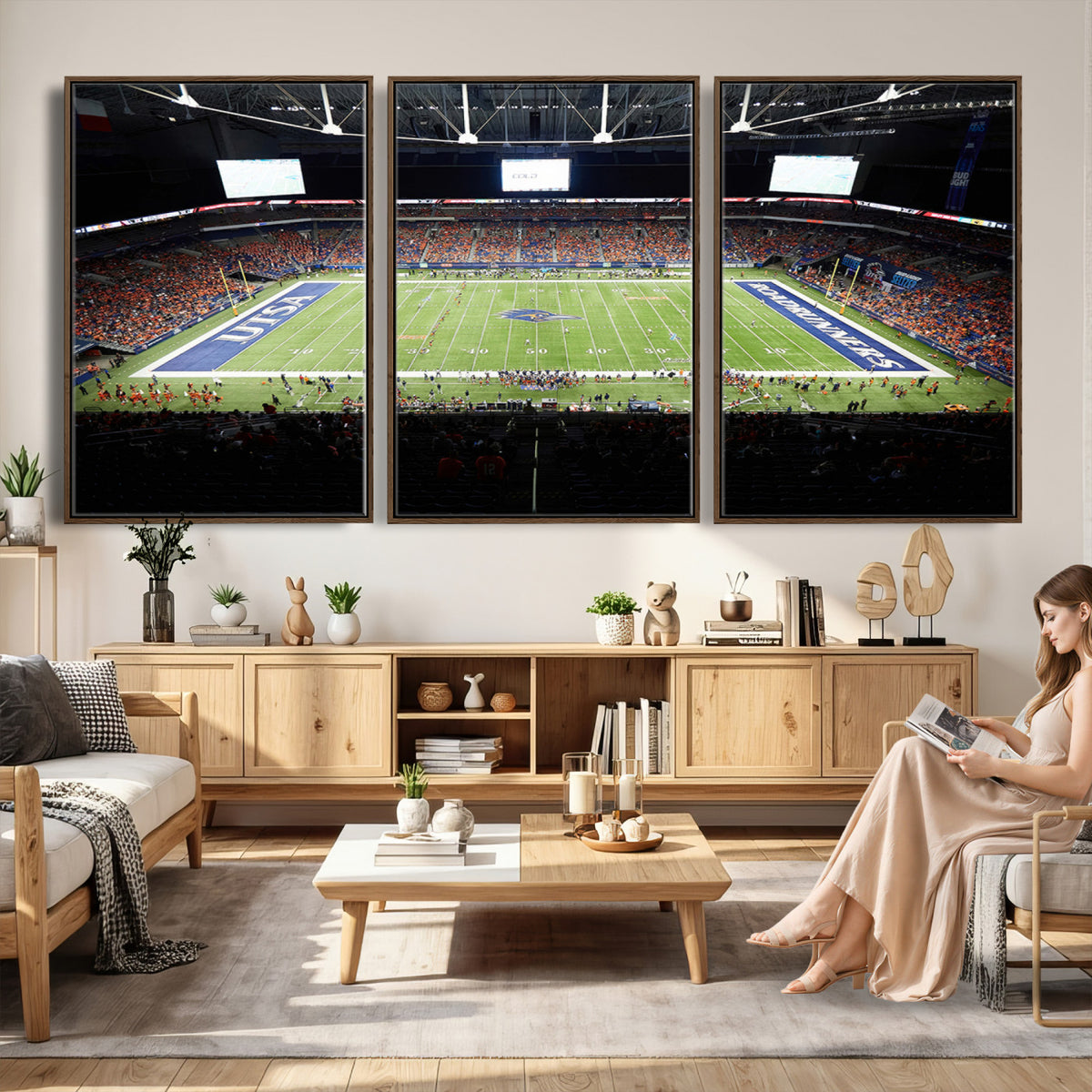 98617-MGV-CV-36X24 - The University of Texas at San Antonio Roadrunners Football Team Print, San Antonio Alamodome