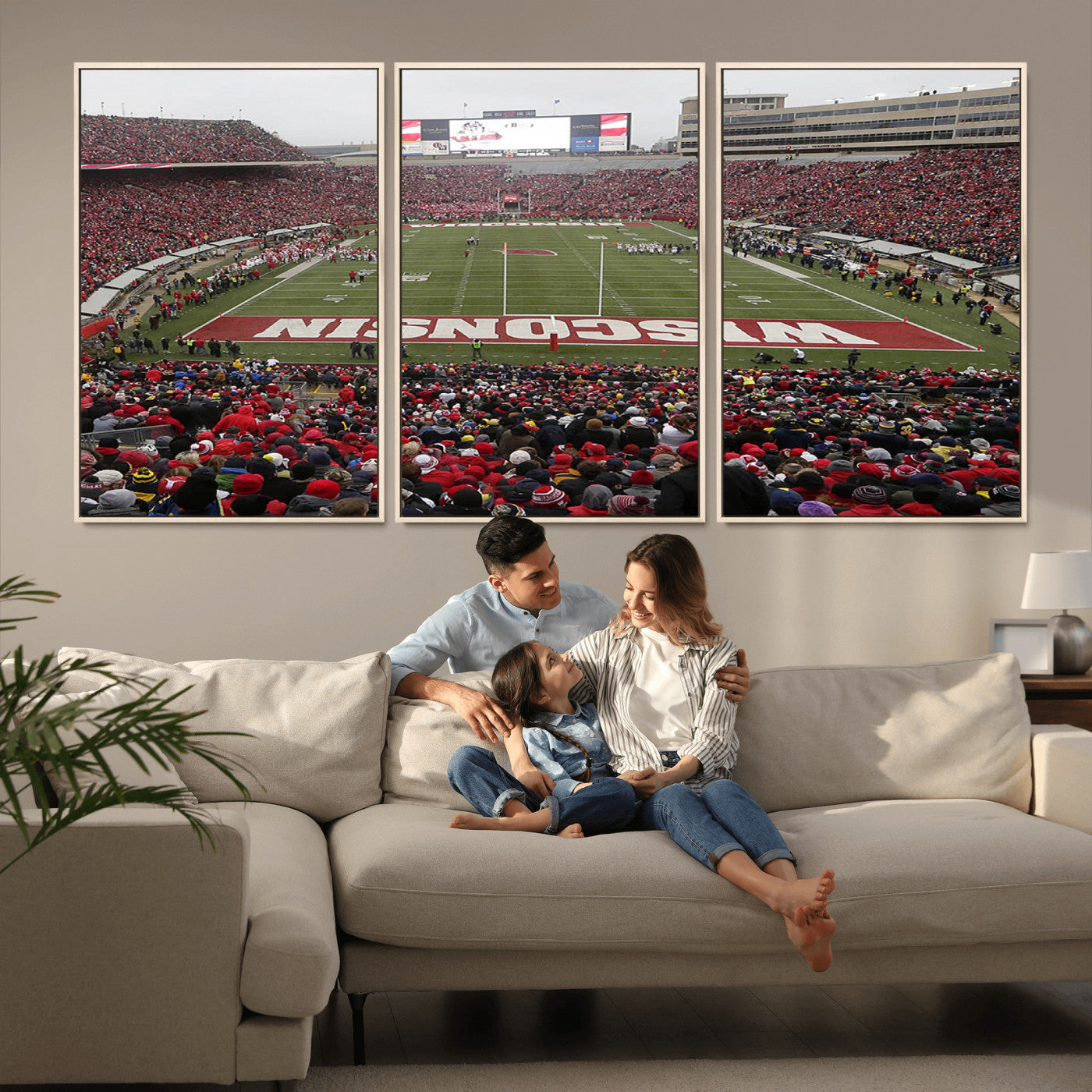 MGV-FC-60X30-3P - Wisconsin Badgers Team Print Canvas - Madison Camp Randall Stadium Wall Art Canvas Print