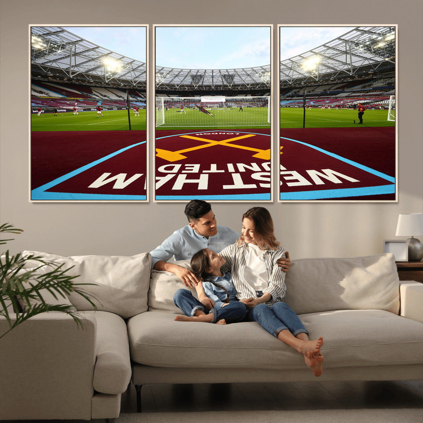 MGV-FC-60X30-3P - West Ham United FC Stadium Canvas Wall Art – London Stadium Football Print – Premier League Team